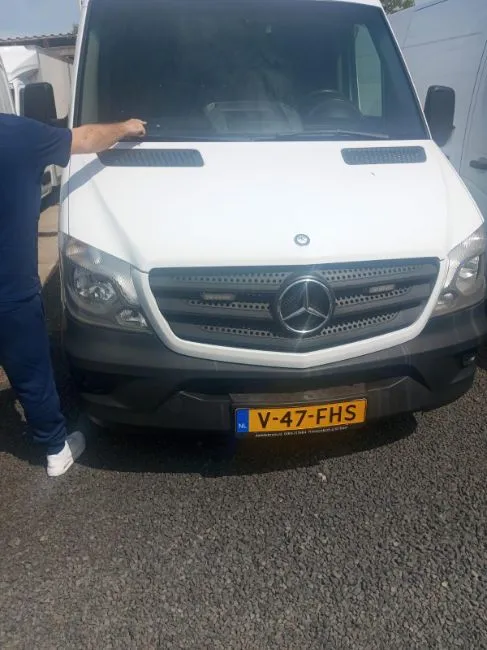 Mercedes-Benz Sprinter  Image 11
